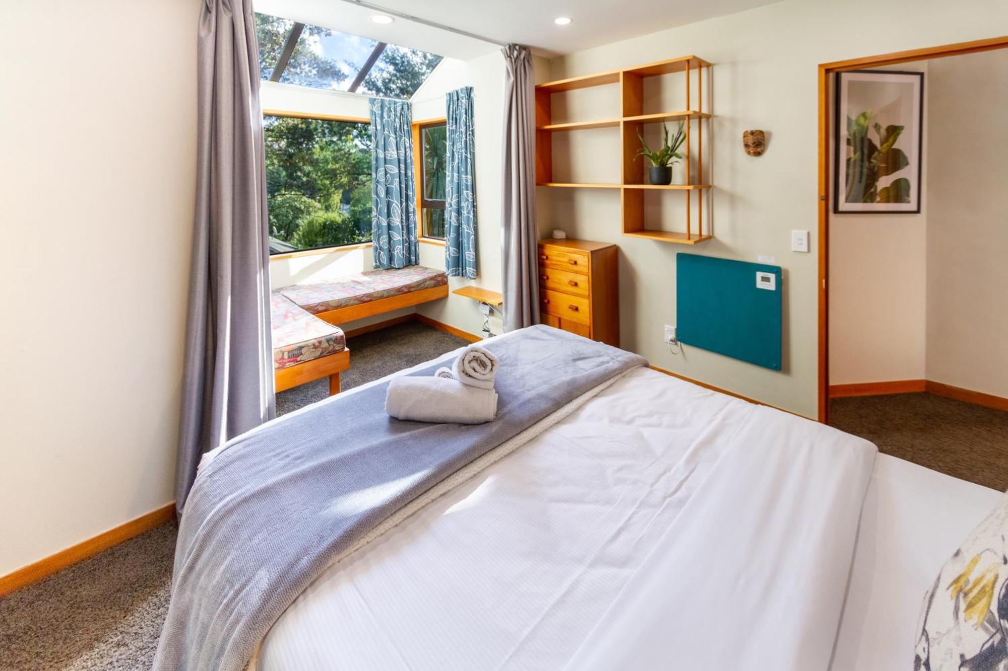 Sherwood Lodge 4-Bedroom Holiday Home With Spectacular Views كريستتشيرش المظهر الخارجي الصورة