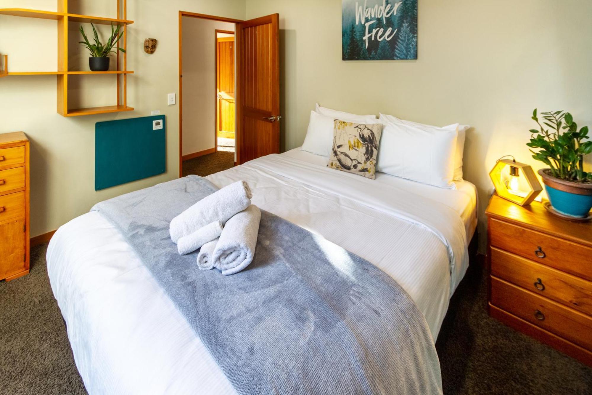 Sherwood Lodge 4-Bedroom Holiday Home With Spectacular Views كريستتشيرش المظهر الخارجي الصورة