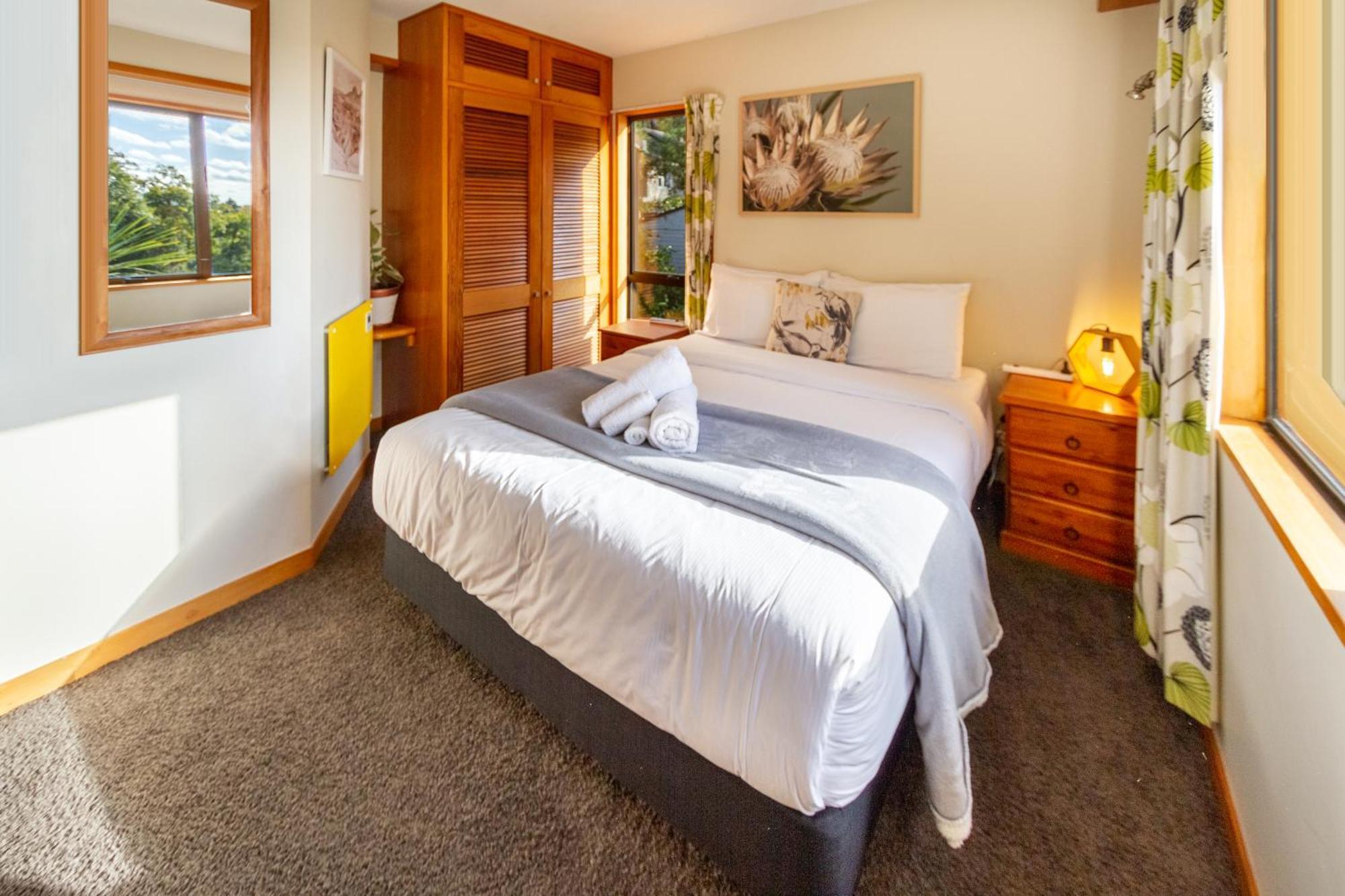 Sherwood Lodge 4-Bedroom Holiday Home With Spectacular Views كريستتشيرش المظهر الخارجي الصورة