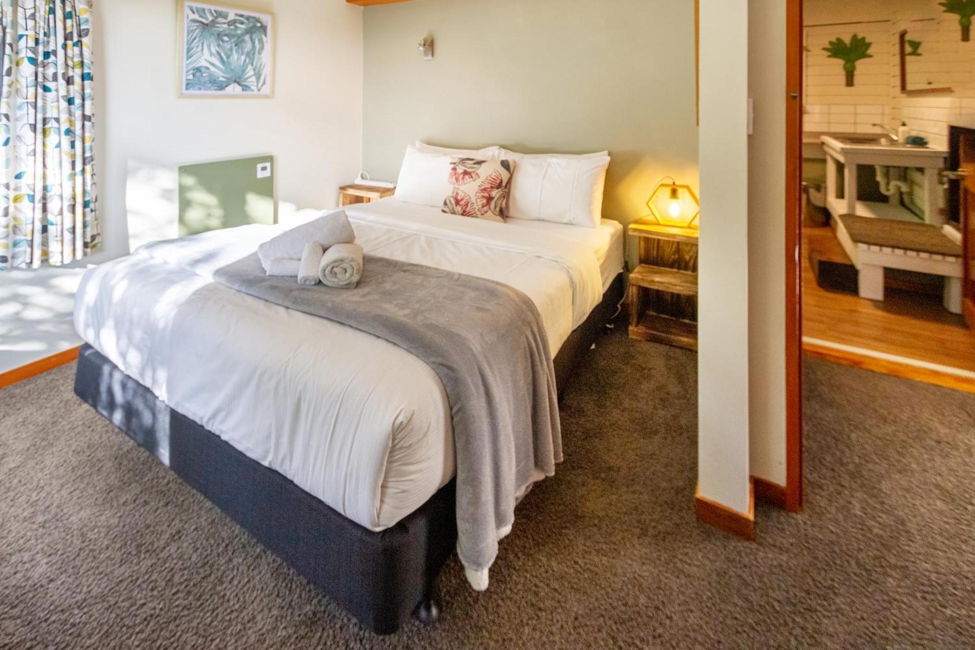 Sherwood Lodge 4-Bedroom Holiday Home With Spectacular Views كريستتشيرش المظهر الخارجي الصورة